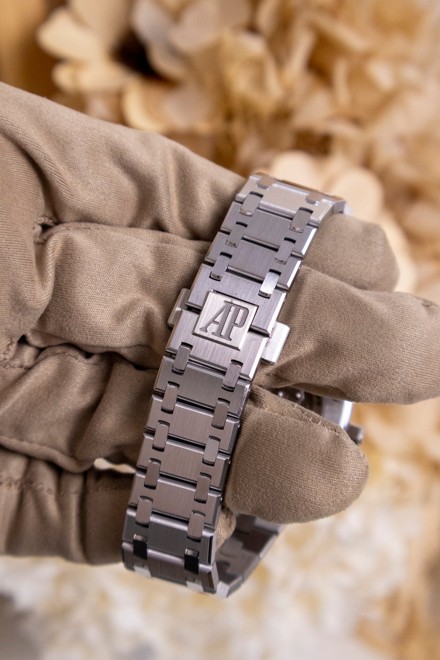 2018 Audemars Piguet Royal Oak Extra Thin Jumbo Blue Reference 15202ST