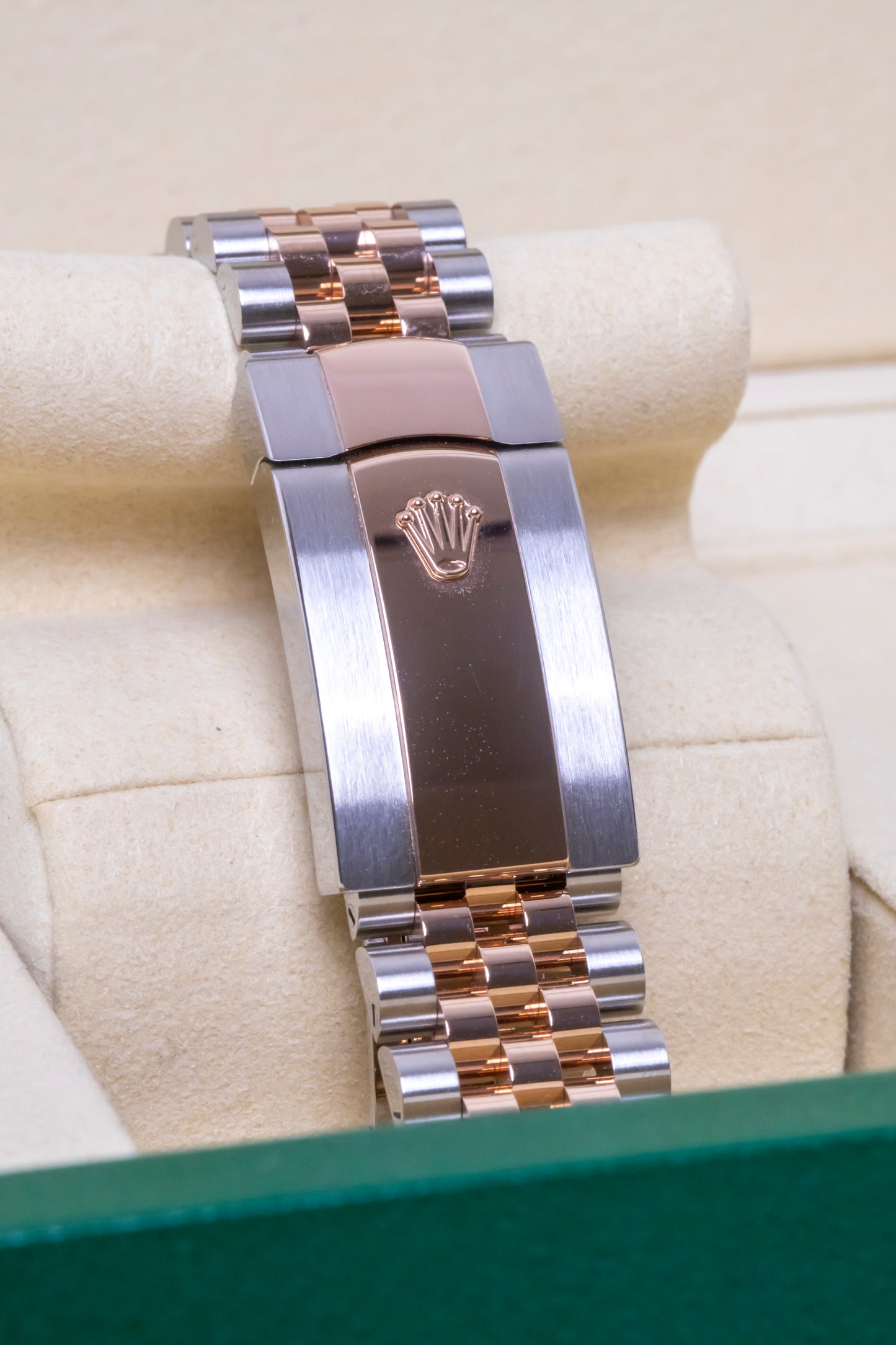 Rolex Datejust 41mm Two tones RG Chocolate Diamonds Dial Reference 126331