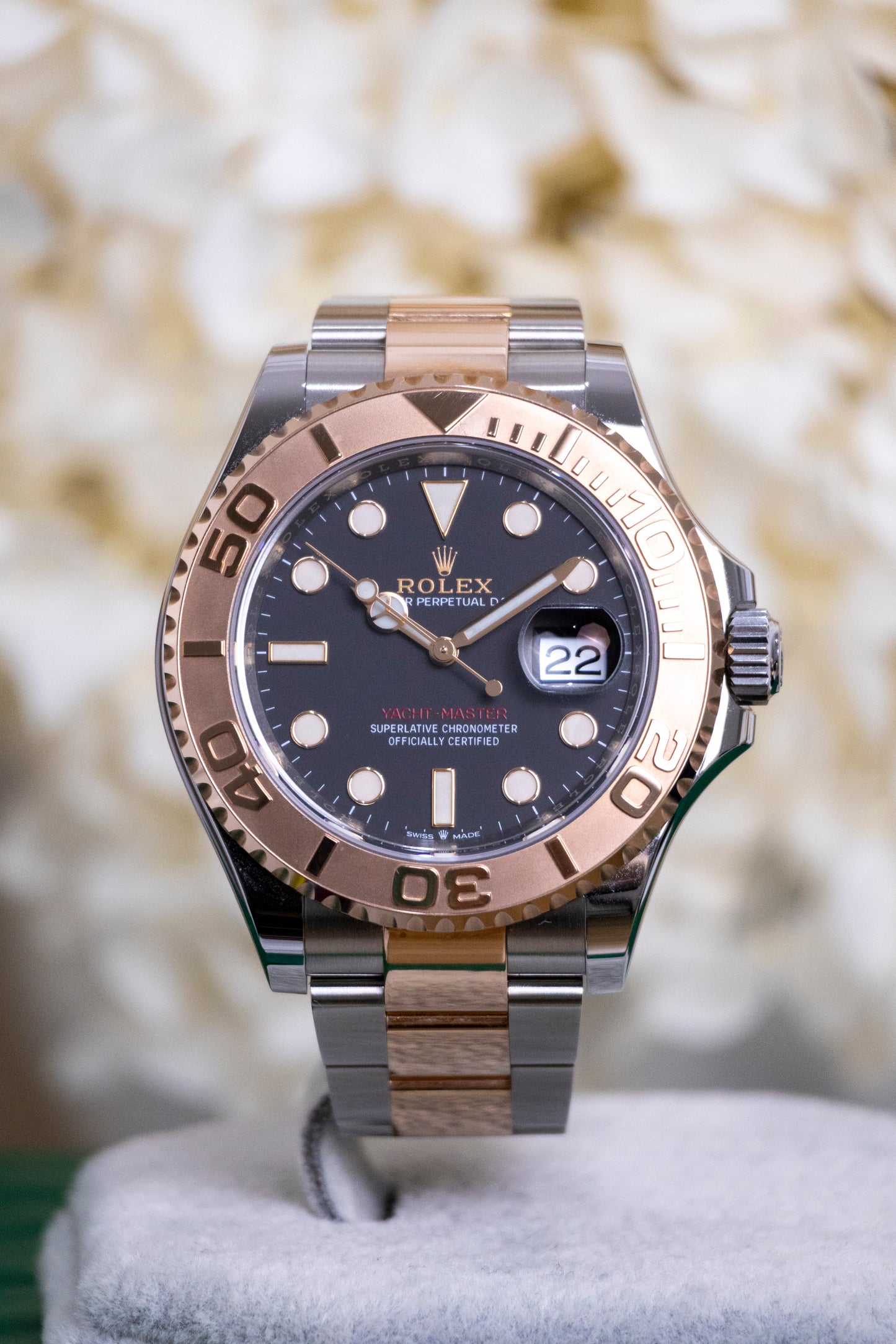 2021 Rolex Yacht Master 40mm Two tones RG Black dial Reference 126621