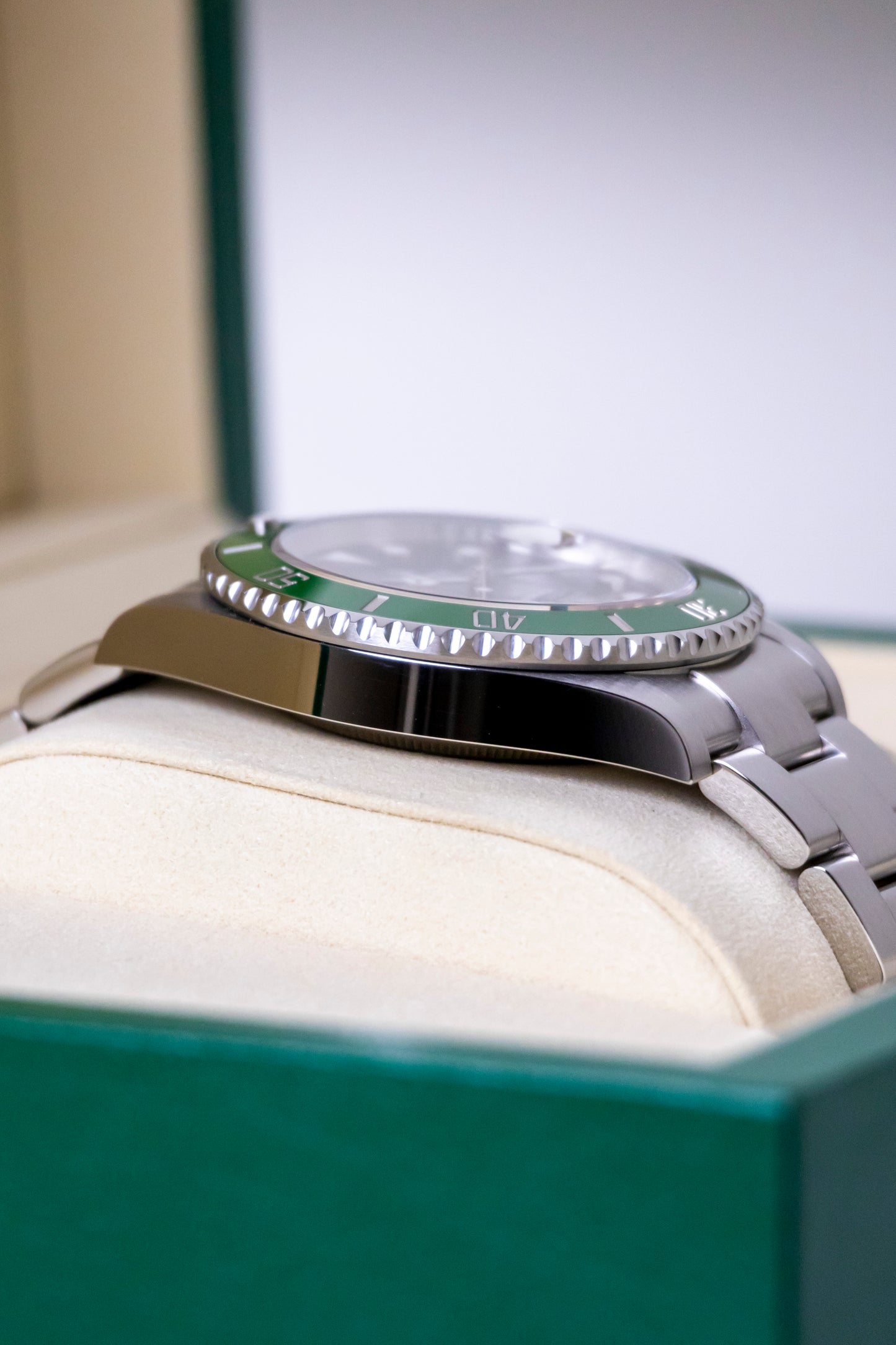 Rolex Submariner Date Starbucks MK2 Reference 126610LV