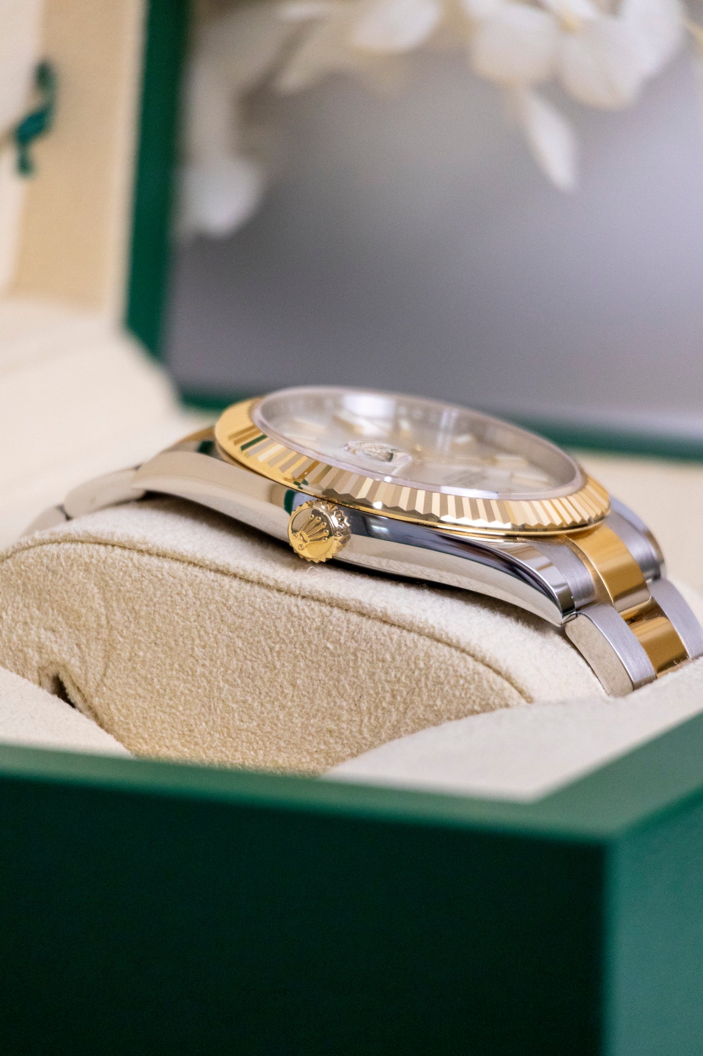 2023 Rolex Datejust 41mm Two tones YG Silver dial Reference 126333