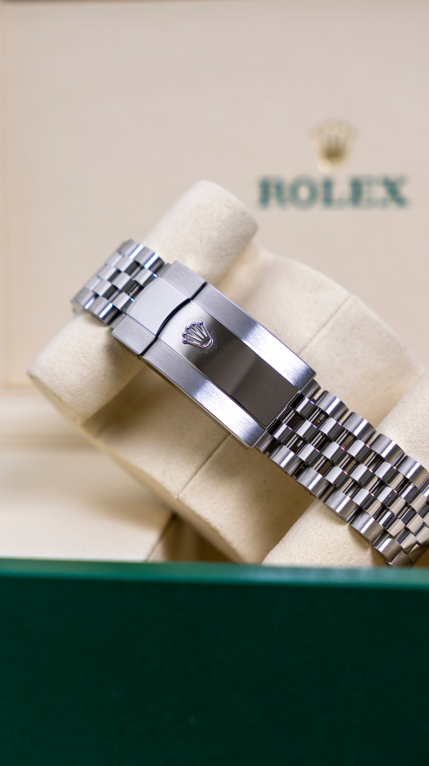Rolex Datejust 41mm Wimbledon Fluted Jubilee Reference 126334
