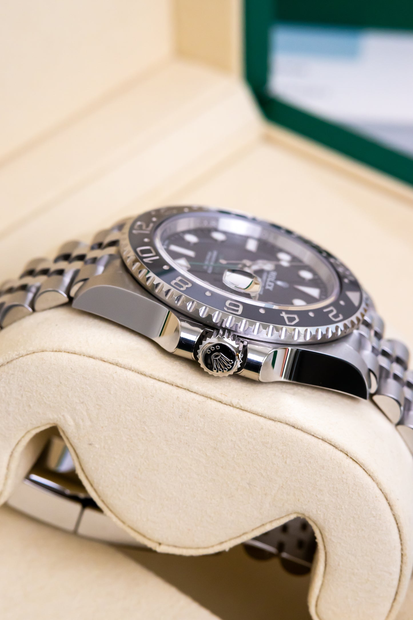 Rolex GMT Master II Bruce Wayne Jubilee Reference 126710GRNR