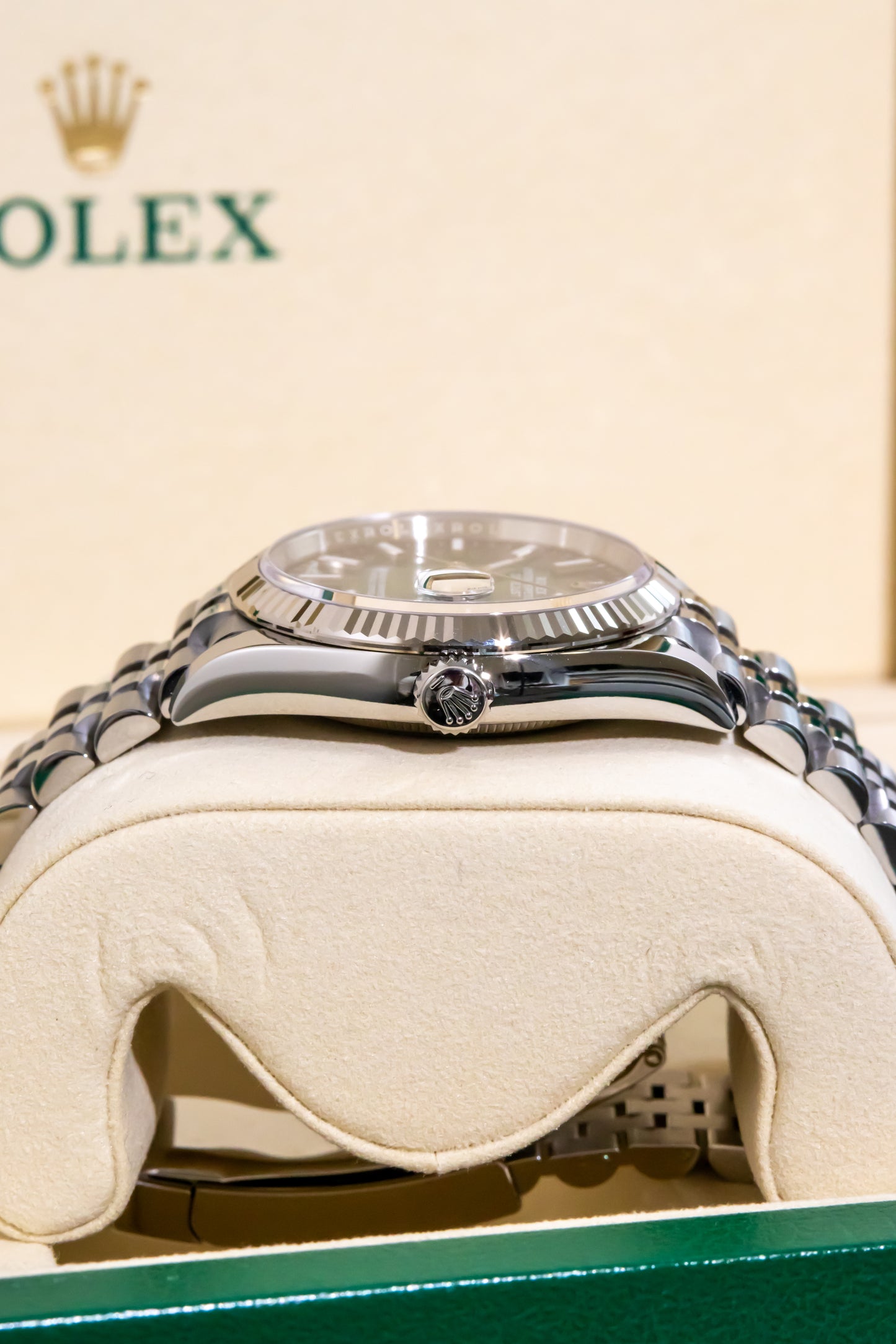 Rolex Datejust 36mm Ombre Green Fluted Jubilee Reference 126234