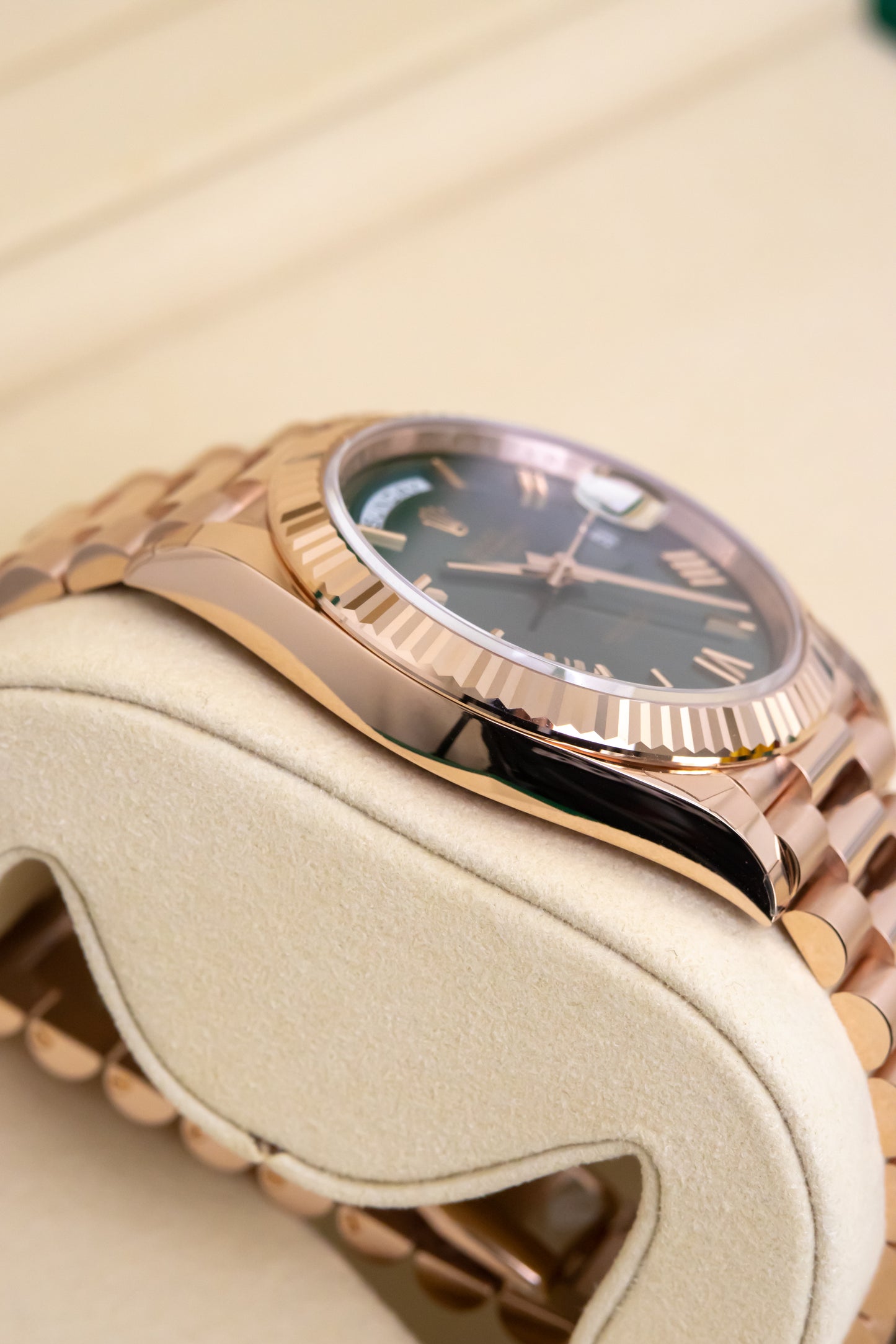 Rolex Day Date 40mm Rose Gold Olive Reference 228235