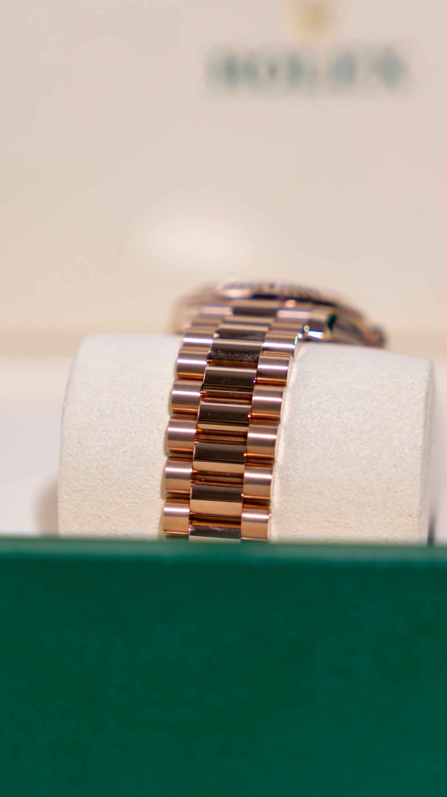 Rolex Datejust 31mm Everose Gold Presidential Mother of Pearl Dial Reference 278275