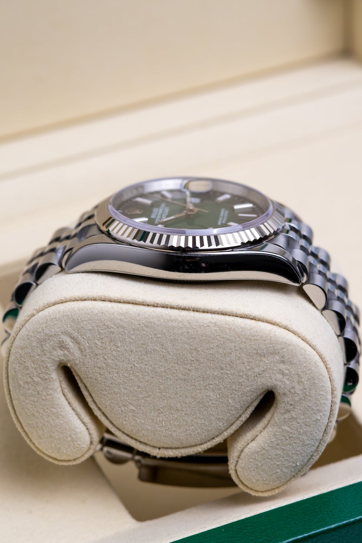 Rolex Datejust 36mm Ombre Green Fluted Jubilee Reference 126334