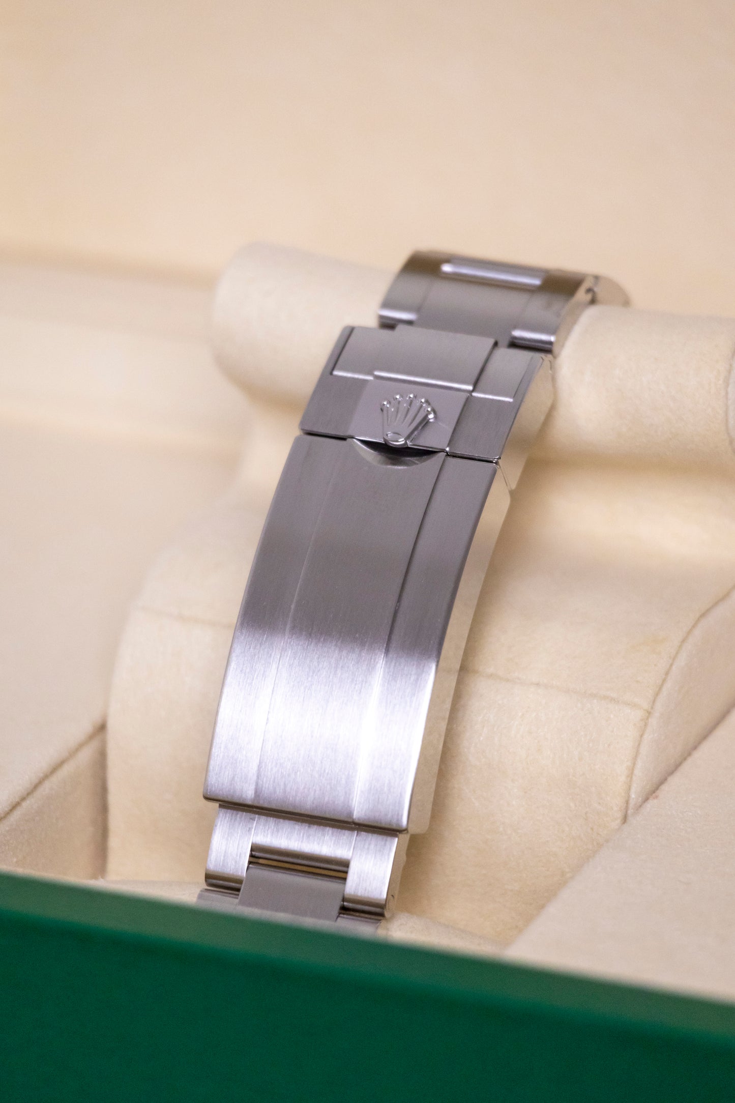 Rolex Submariner Date Starbucks MK2 Reference 126610LV