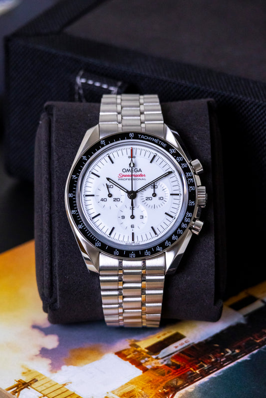 Omega Speedmaster Moonwatch Professional White Dial Reference 310.30.42.50.04.001