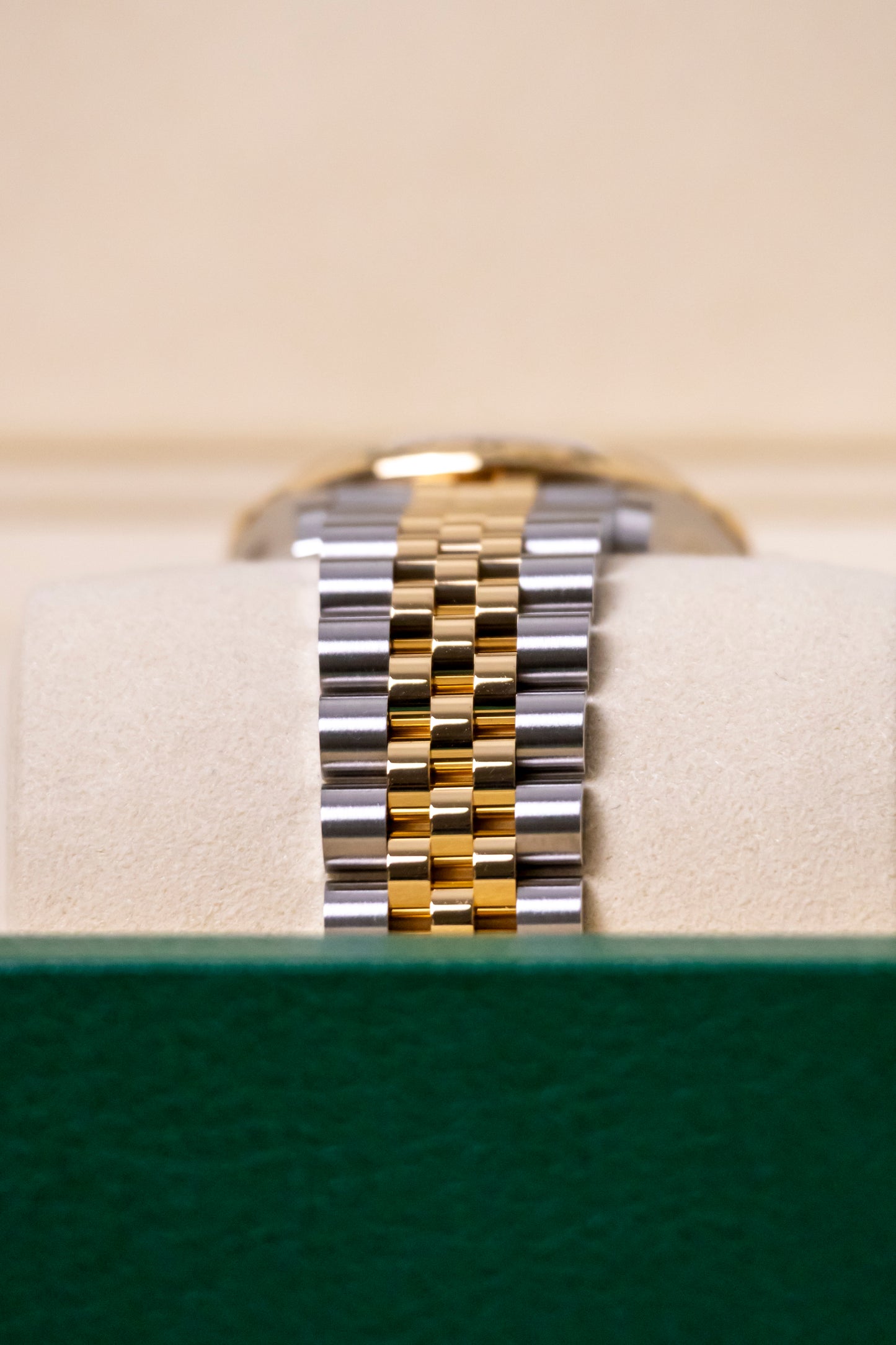 Rolex Datejust 31mm Two Tones YG Olive dial Reference 278273