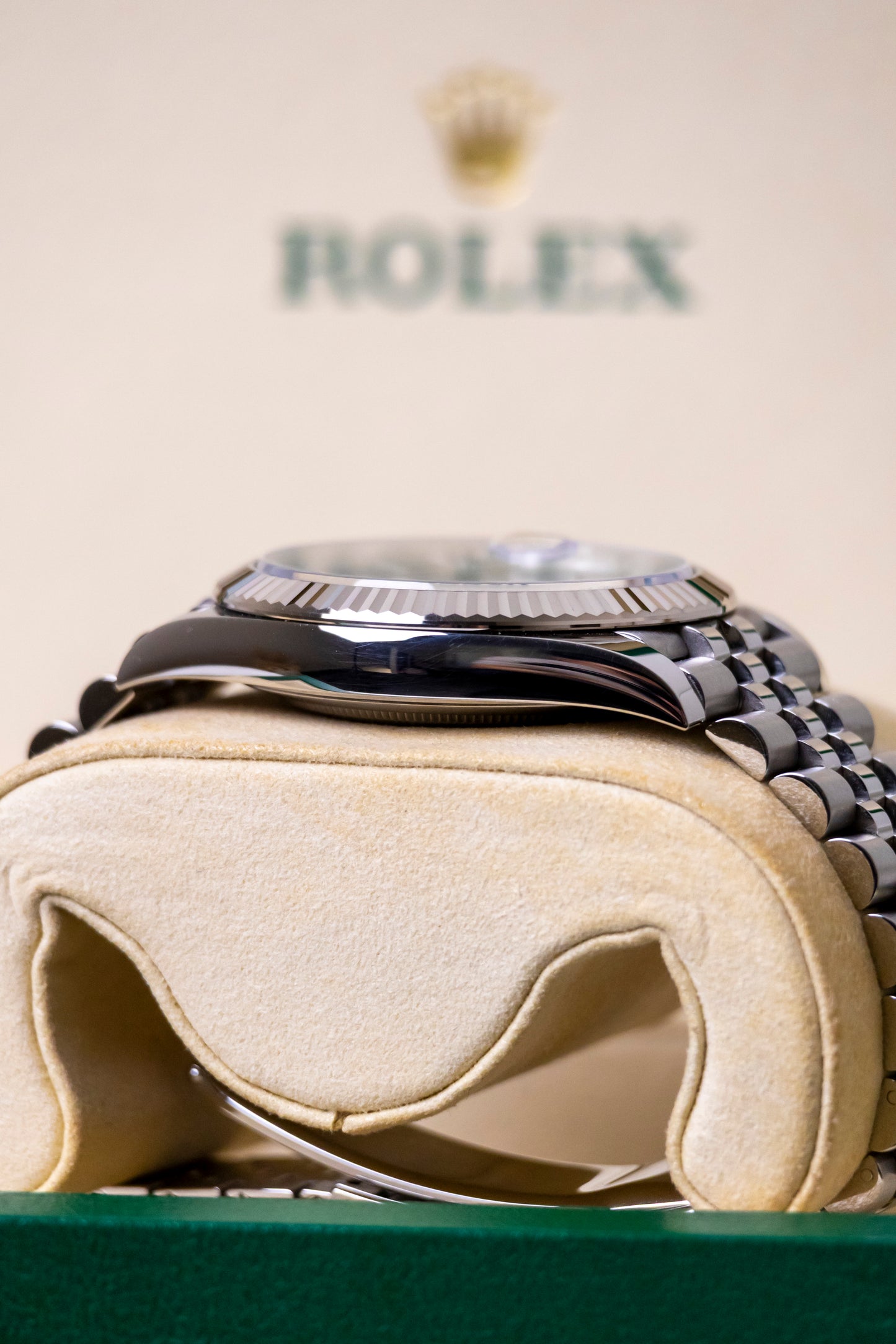 Rolex Datejust 41mm Black dial Fluted Jubilee Reference 126334