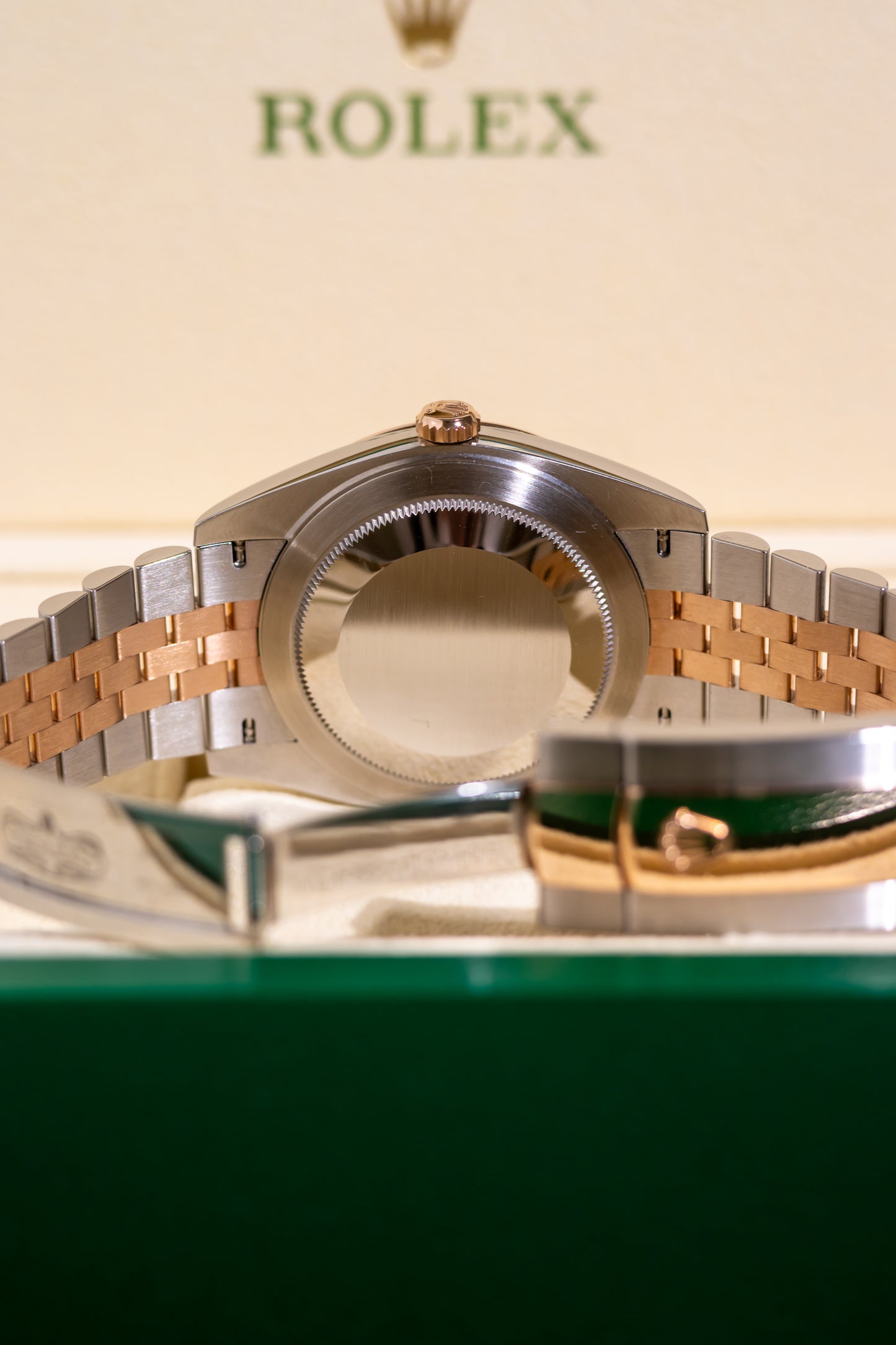 Rolex Datejust 41mm 2tones Sundust dial Fluted Jubilee Reference 126331