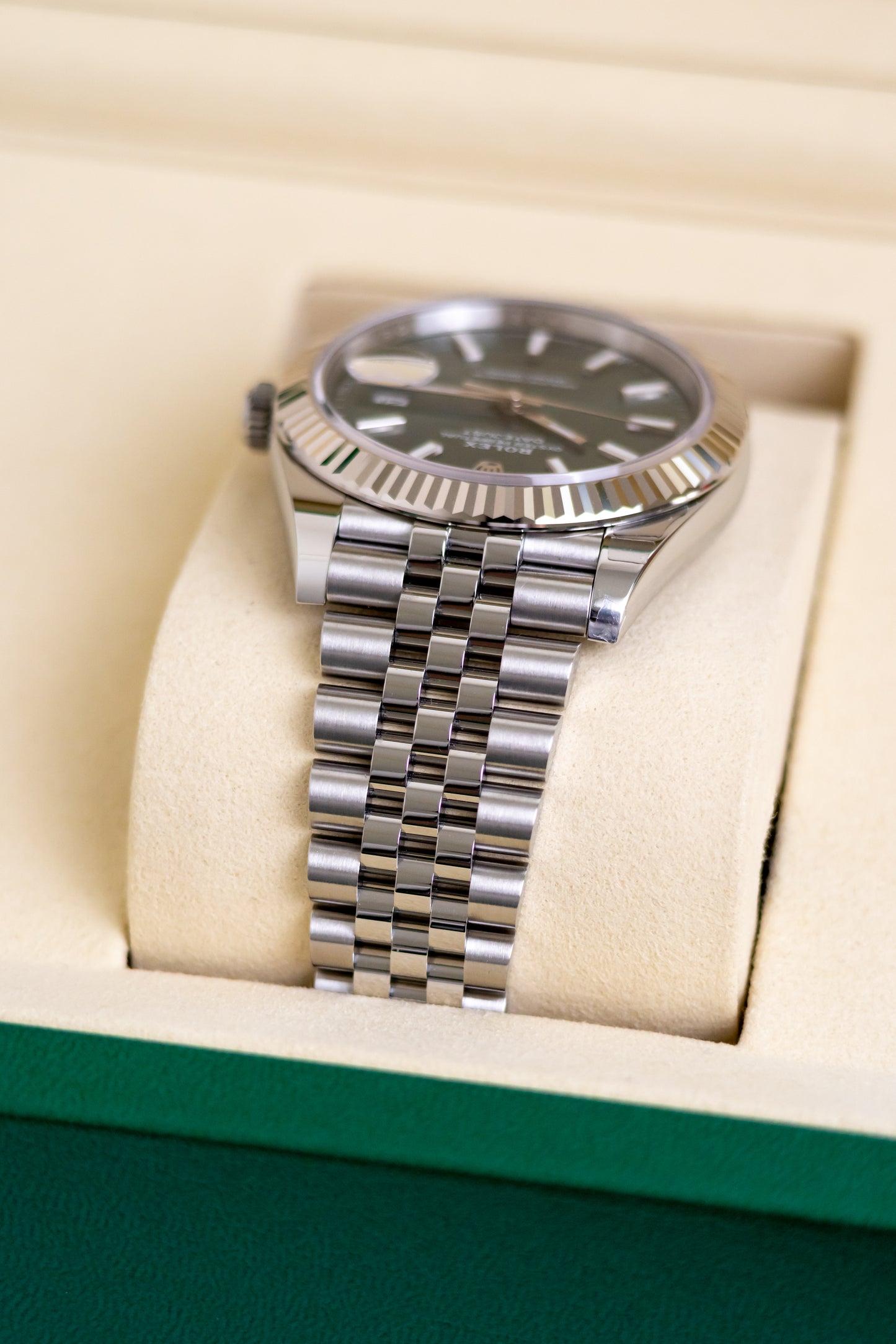Rolex Datejust 41mm Mint Green Fluted Jubilee Reference 126334