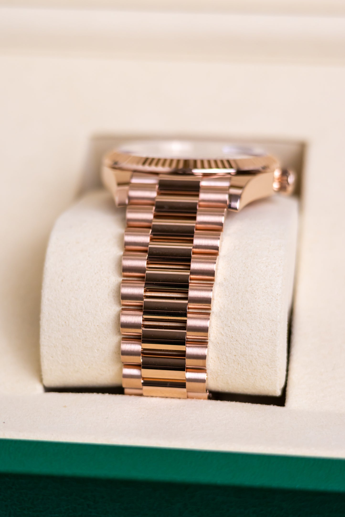 Rolex Day Date 40mm Rose Gold Olive Reference 228235