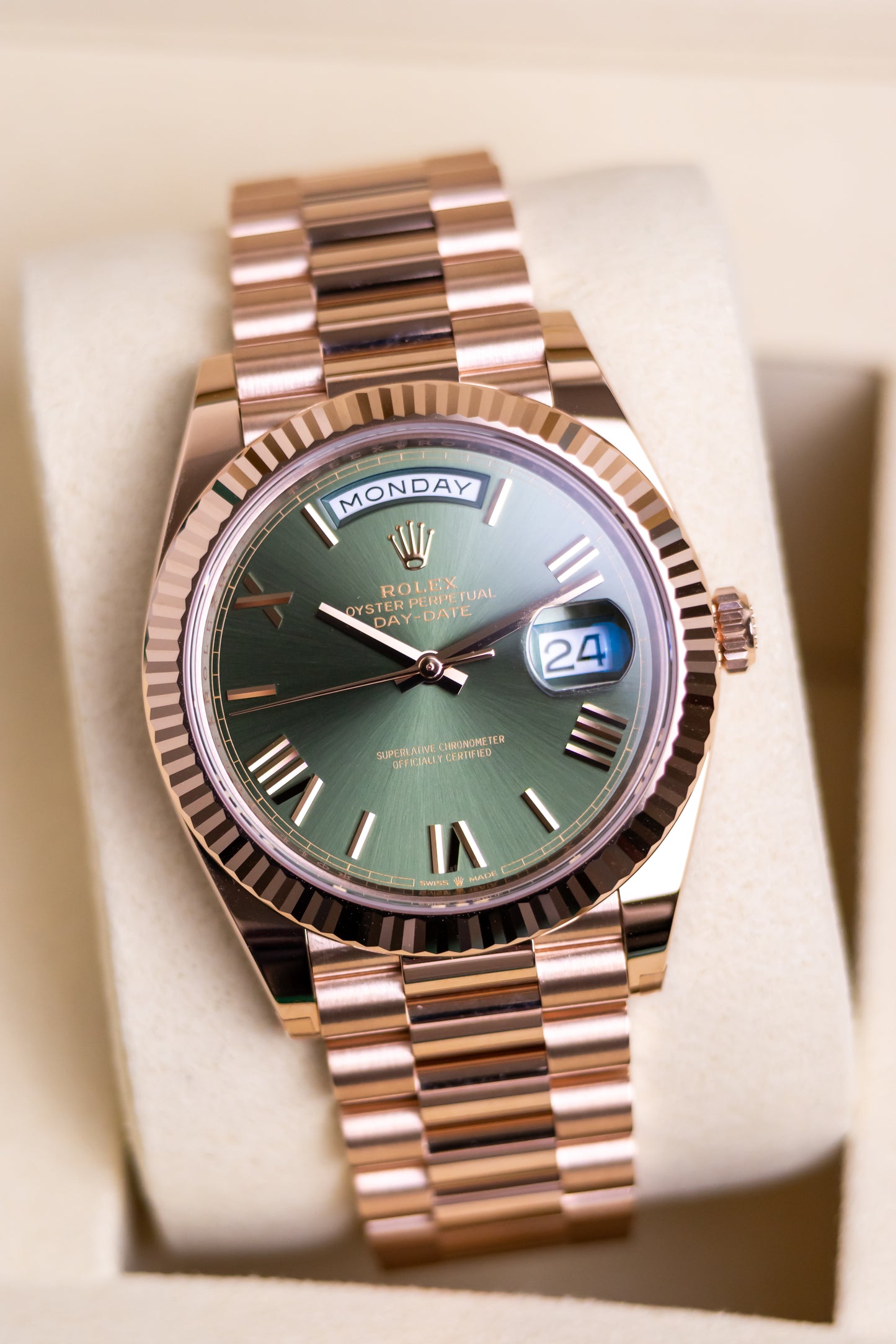 Rolex Day Date 40mm Rose Gold Olive Reference 228235
