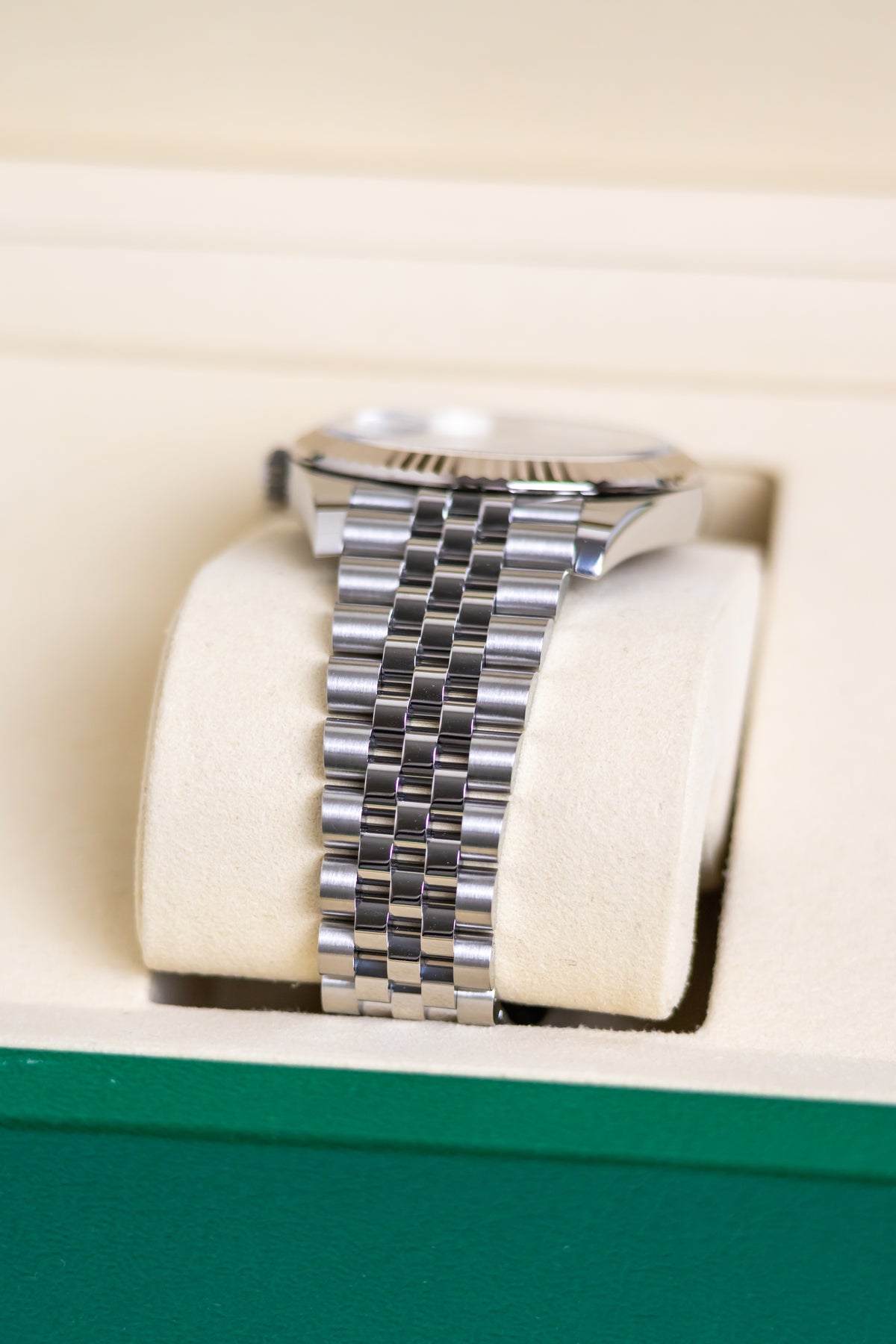 Rolex Datejust 41mm Wimbledon Fluted Jubilee Reference 126334