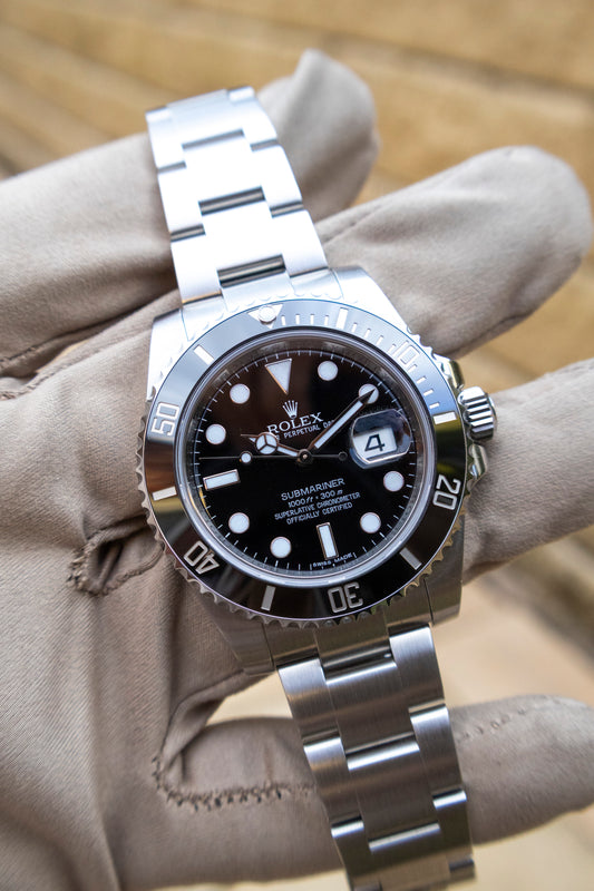 2010 Rolex Submariner Date 40mm Reference 116610LN + RSC Service 2021