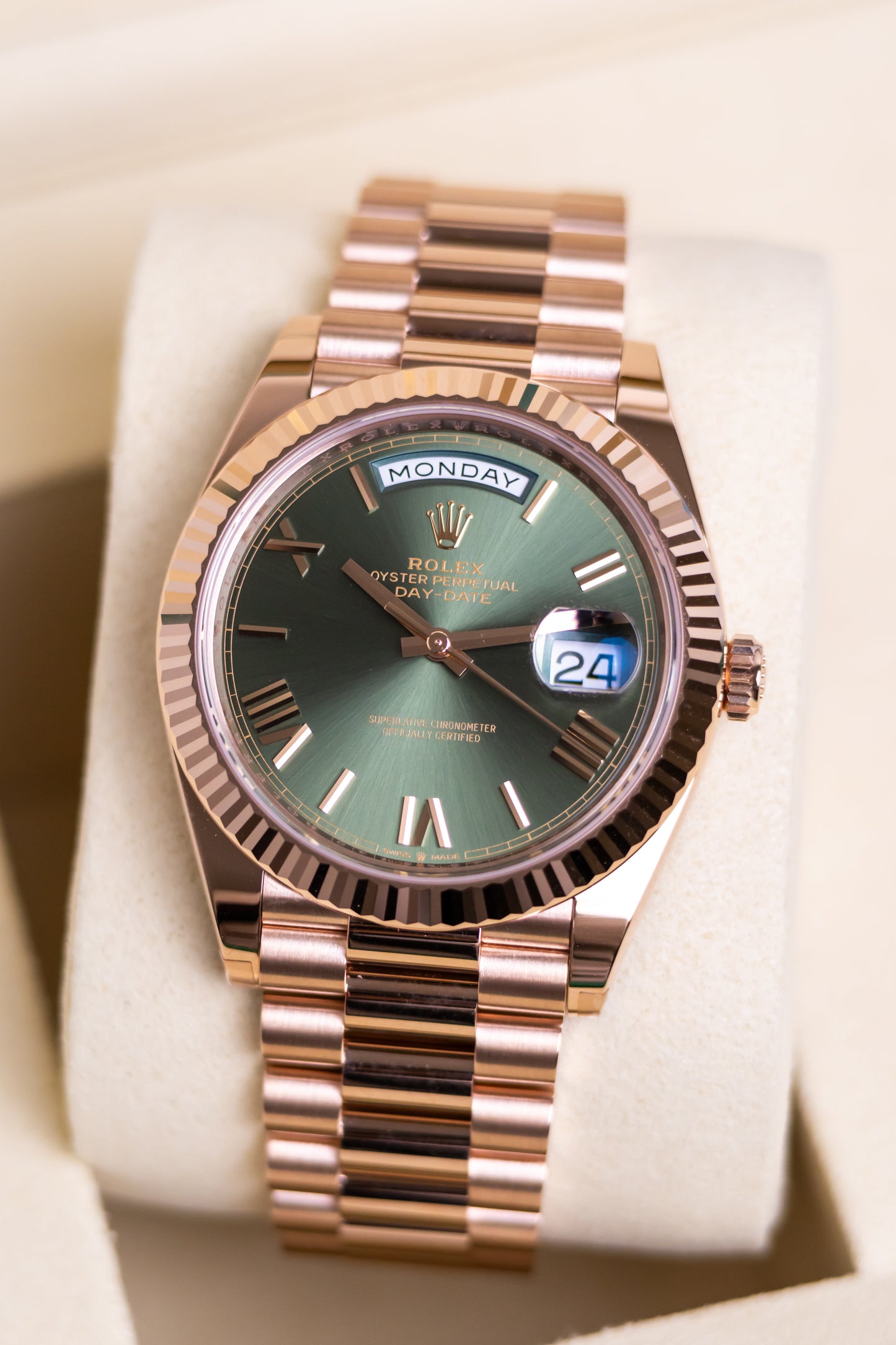 Rolex Day Date 40mm Rose Gold Olive Reference 228235